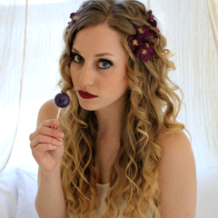 Violet Lollipops!